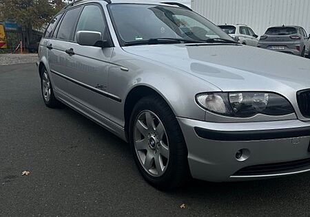 BMW 318i touring