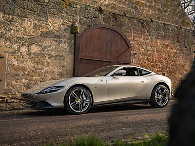 Ferrari Roma 3.9 T V8 Coupe' DCT *FIREBALL