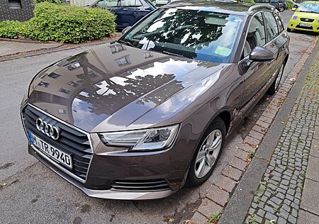 Audi A4 2.0 TDI S tronic design Avant Tausch möglich
