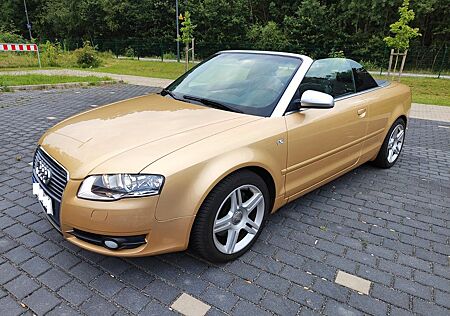 Audi A4 3.0 TDI quattro S-line,Tüv neu ! ,Alcan sitz