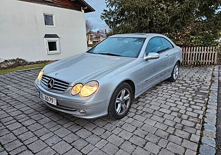 Mercedes-Benz CLK 240 Avantgarde