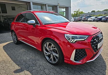Audi RS Q3 RSQ3 2.5 TFSI quattro *21 Zoll*Kamera*Garantie*
