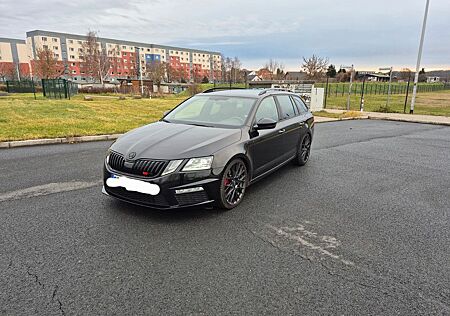 Skoda Octavia 2.0 TSI DSG RS 245 Combi RS
