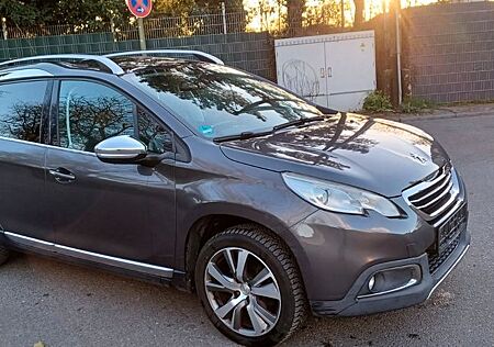 Peugeot 2008 Allure BlueHDi 120 STOP & START