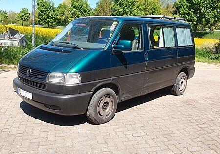 VW T4 Multivan Volkswagen T4 2.5 TDI WoMo/Solar/Standheizung/Ahk/Tüv 02.27