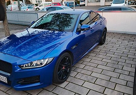 Jaguar XE 20d 180PS AWD R-Sport Automatik R-Sport