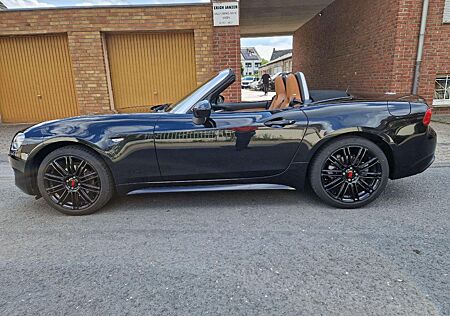 Fiat 124 Spider Lusso/3Jahre Garantie/TÜV+Inspekt neu