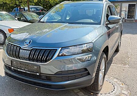 Skoda Karoq gebraucht kaufen Skoda Karoq Ambition 1,5TSI DSG Navi Tempomat AHK