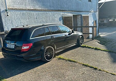 Mercedes-Benz C 250 CDI Scheckheft TOP 8 Fach Sitz Klima TÜV