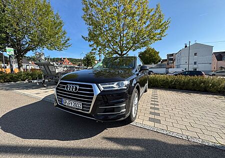 Audi Q7 3.0 TDI NAVI*PANO*KAMERA XENON*SPUR*LEDE