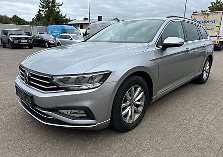 VW Passat Variant Volkswagen Business Automatik