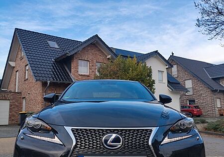 Lexus IS 300 IS 300h F-Sport Automatic