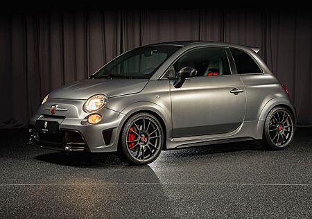 Abarth 695 Biposto