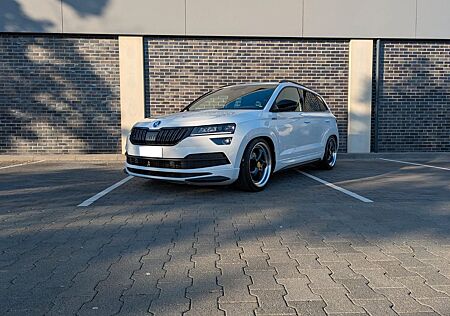 Skoda Karoq 1.5TSI Sportline Gew. Virtual Pano LED 19"
