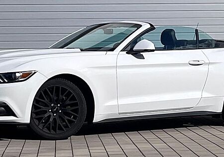 Ford Mustang 2.3 EcoBoost -