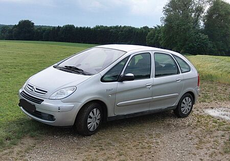 Citroën Xsara Picasso 2.0 16V Exclusive Autom. Exclusive