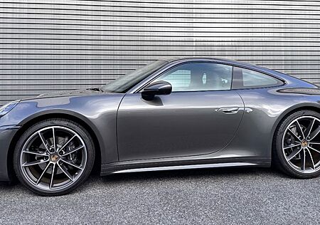 Porsche 992 Carrera Coupé Carrera