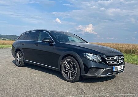 Mercedes-Benz 400