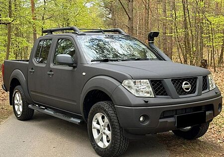 Nissan Navara 2,5 dCi SE 171 PS 4x4