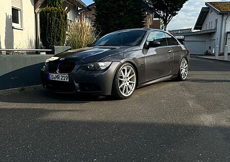 BMW 335i Coupé -