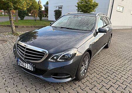 Mercedes-Benz E 220 E -Klasse T-Modell BlueEfficiency