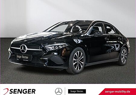 Mercedes-Benz A 180 Limousine Rückfahrkamera Sitzheizung LED