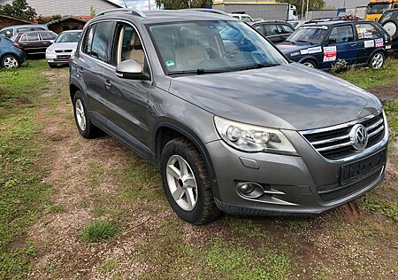 VW Tiguan Volkswagen 2.0 TDI Sport & Style Automatik