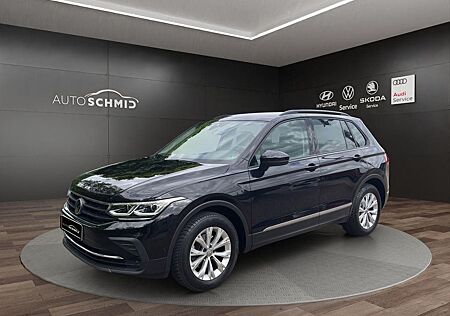 VW Tiguan Volkswagen Life 2.0 TDI DSG ACC MATRIX-LED RFK