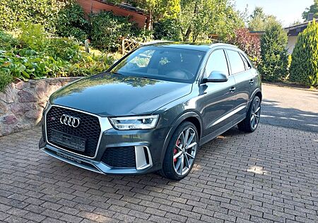 Audi RS Q3 RSQ3 2.5 TFSI S Tronic Quattro Pano AHK NAV +++