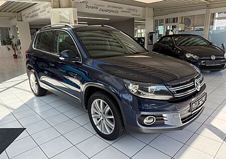 VW Tiguan Volkswagen Sport & Style 4Motion,1-Hand,Pano,Ahk,Pdc