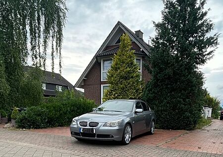 BMW 525d A -