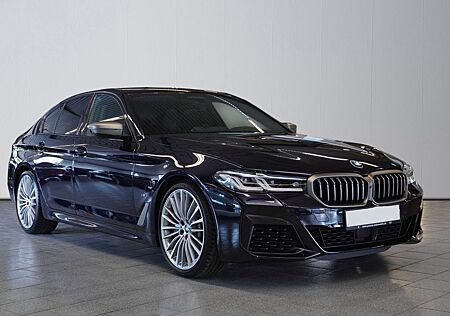 BMW M550i xDrive !Wartung inklusive! TOP Ausstattung
