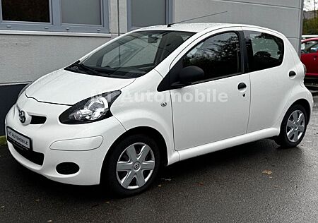 Toyota Aygo (X) gebraucht kaufen Toyota Aygo (X) Aygo 1.0 Basis 5-Türer