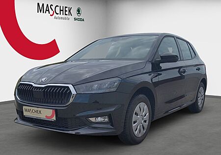 Skoda Fabia Dynamic 1.0 TSI LED ACC Sitzh. CarPlay Spu