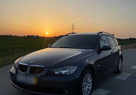 BMW 320i touring