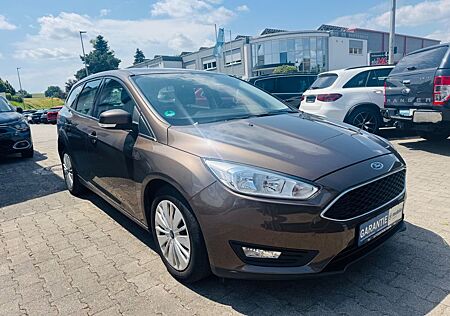 Ford Focus Turnier+Navi+APPLE+ANDROIT+PDC+SHZ+AHK