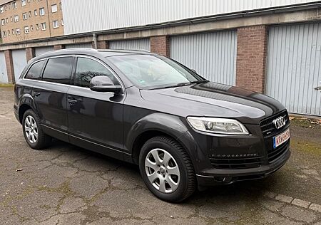 Audi Q7 3.0 TDI quattro*PANORAMA*Sportsitze*XENON*