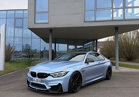 BMW M4 F82 Competition Coupé - Deutsches Fahrzeug