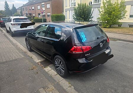 VW Golf Volkswagen 1.2 TSI 63 kW Comfortline Comfortline