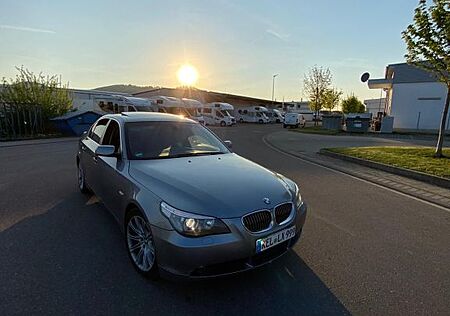 BMW 525i zu verkaufen Eleganz und Leistung