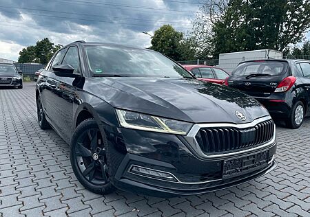 Skoda Octavia Combi 2.0 TDI DSG Style TÜV/AU NEU