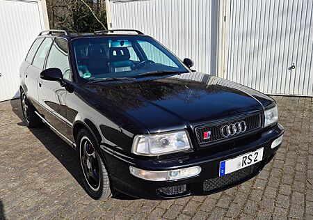 Audi RS2