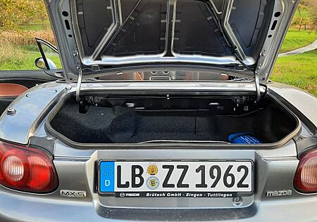 Mazda MX-5 gebraucht kaufen Mazda MX-5 1.6 16V Phoenix