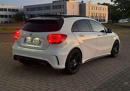 Mercedes-Benz A 250 4MATIC AMG Line DCT AMG Line