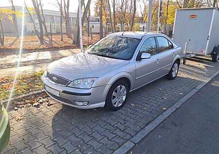 Ford Mondeo 2,0 Titanium Autom. Titanium