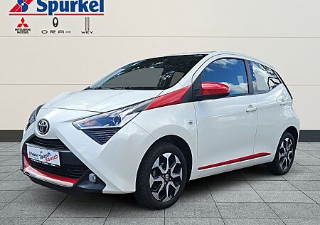 Toyota Aygo (X) -Play Connect 1.0, Navigation, Rückfahrkam