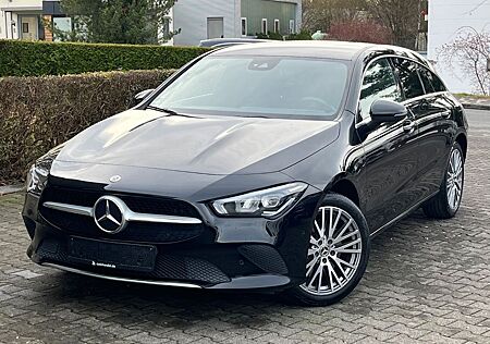 Mercedes-Benz CLA 250 Shooting Brake CLA 250e Shooting Brake Progressive LED 18°