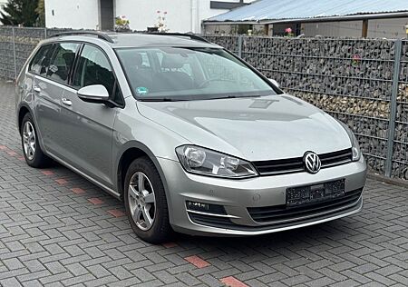 VW Golf Volkswagen VII Variant 1.6TDI*TOP ZUSTAND*