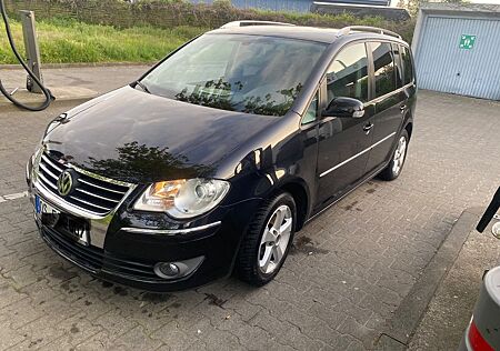 VW Touran Volkswagen 1.4 TSI 103kW -