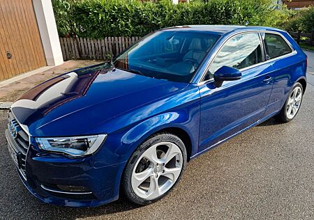 Audi A3 2,0 TDI Stronic Ambiente